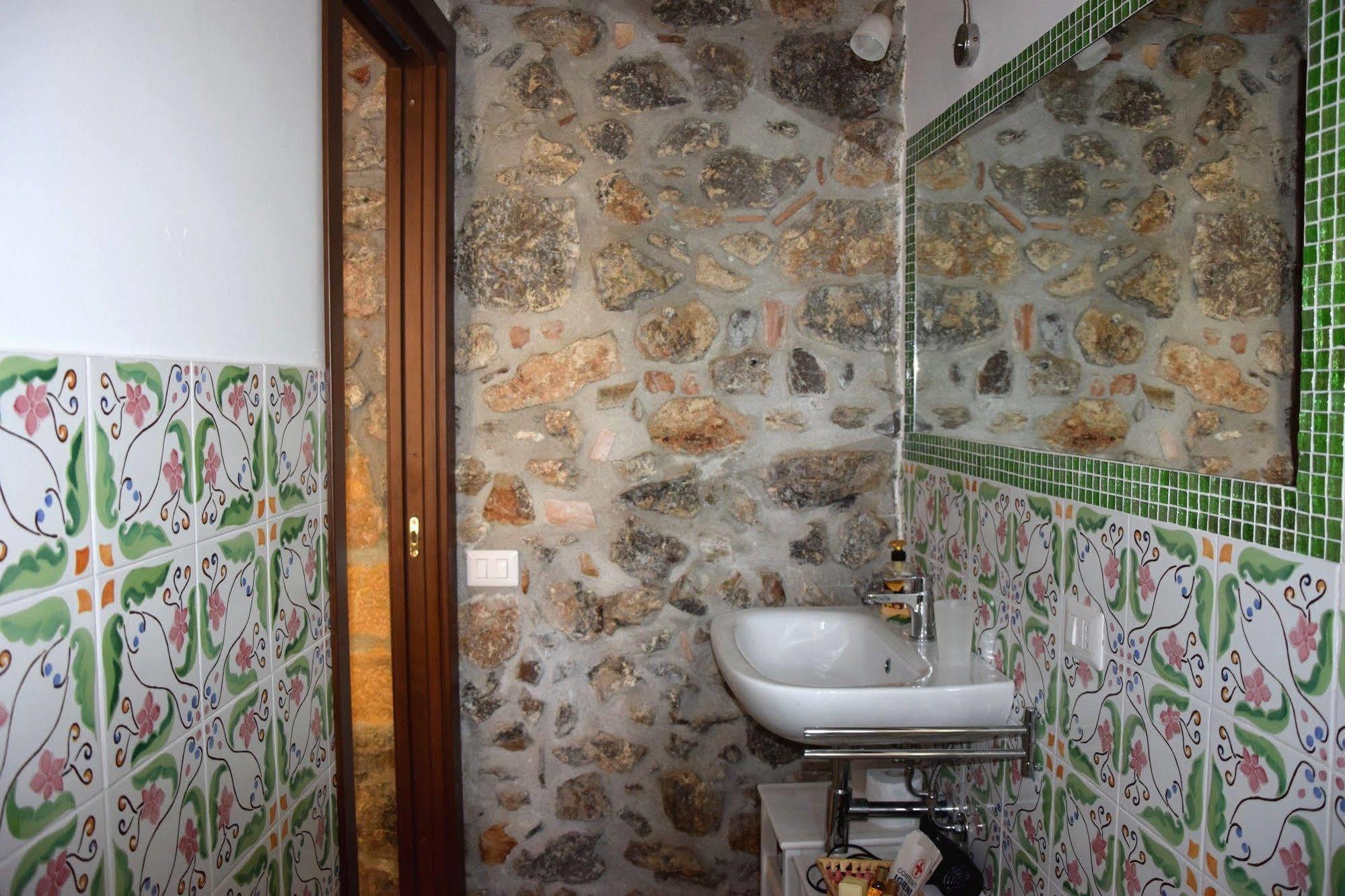 Bed and Breakfast La Casa Del Geko Cefalù Zewnętrze zdjęcie