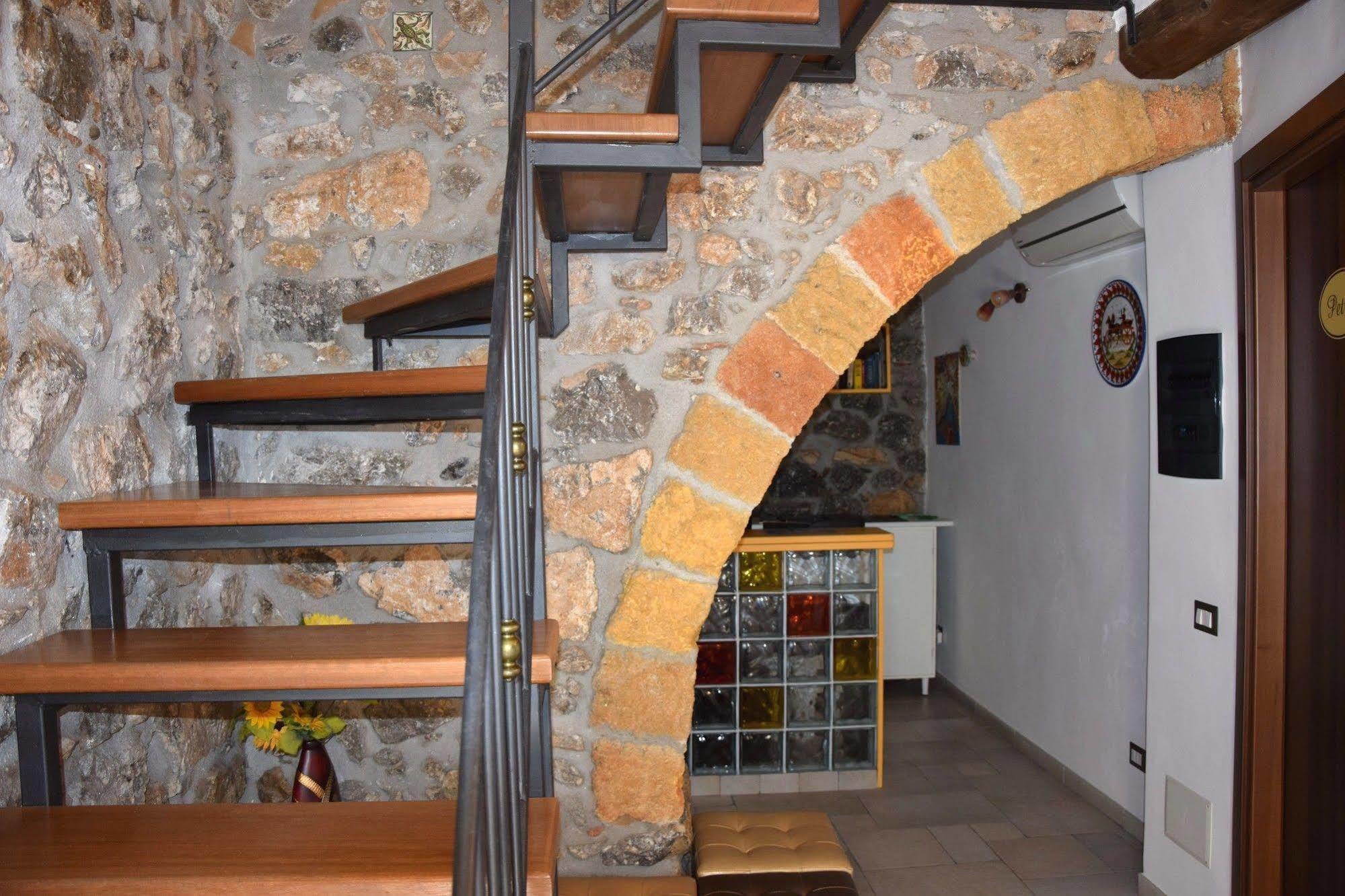 Bed and Breakfast La Casa Del Geko Cefalù Zewnętrze zdjęcie